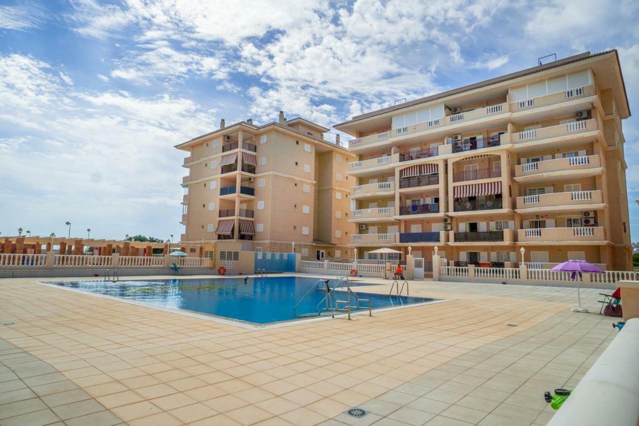 Apartment Sunny La Mata  Exterior foto